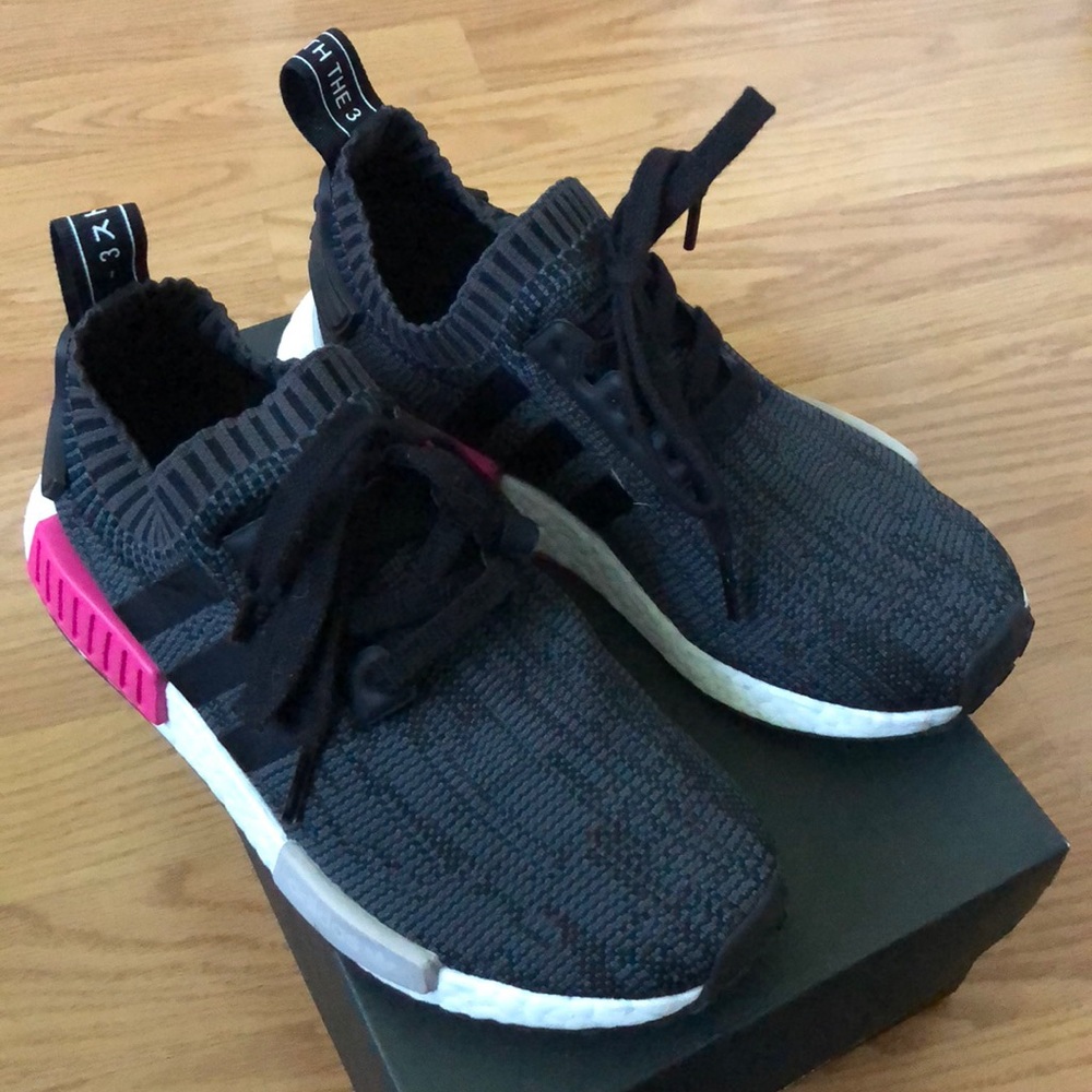 Authentic NMD_R1